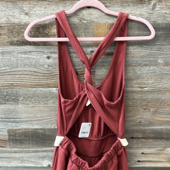 NWT Free People Axel Open Twist Back One Piece Jumpsuit Size XS - Picture 5 of 10